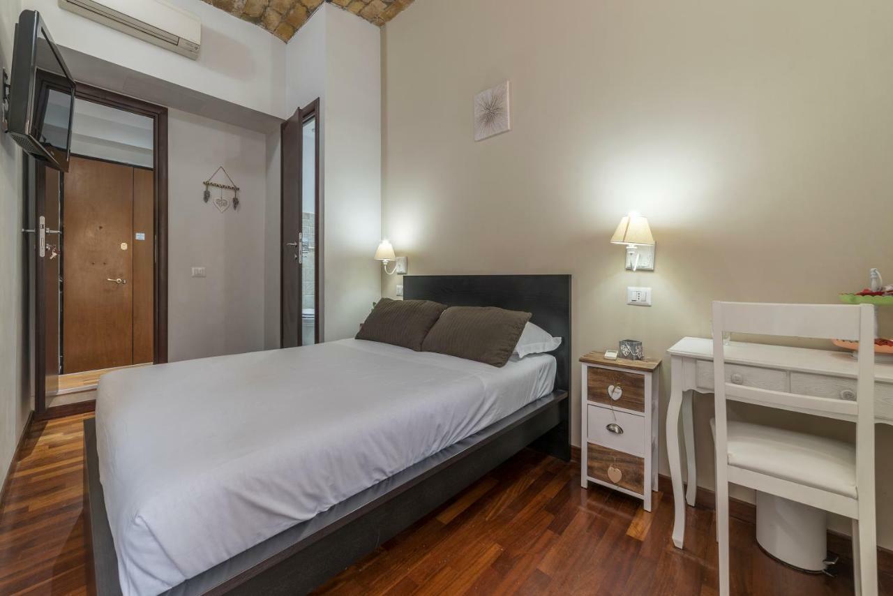 Отель Residenza Sistina Рим Экстерьер фото