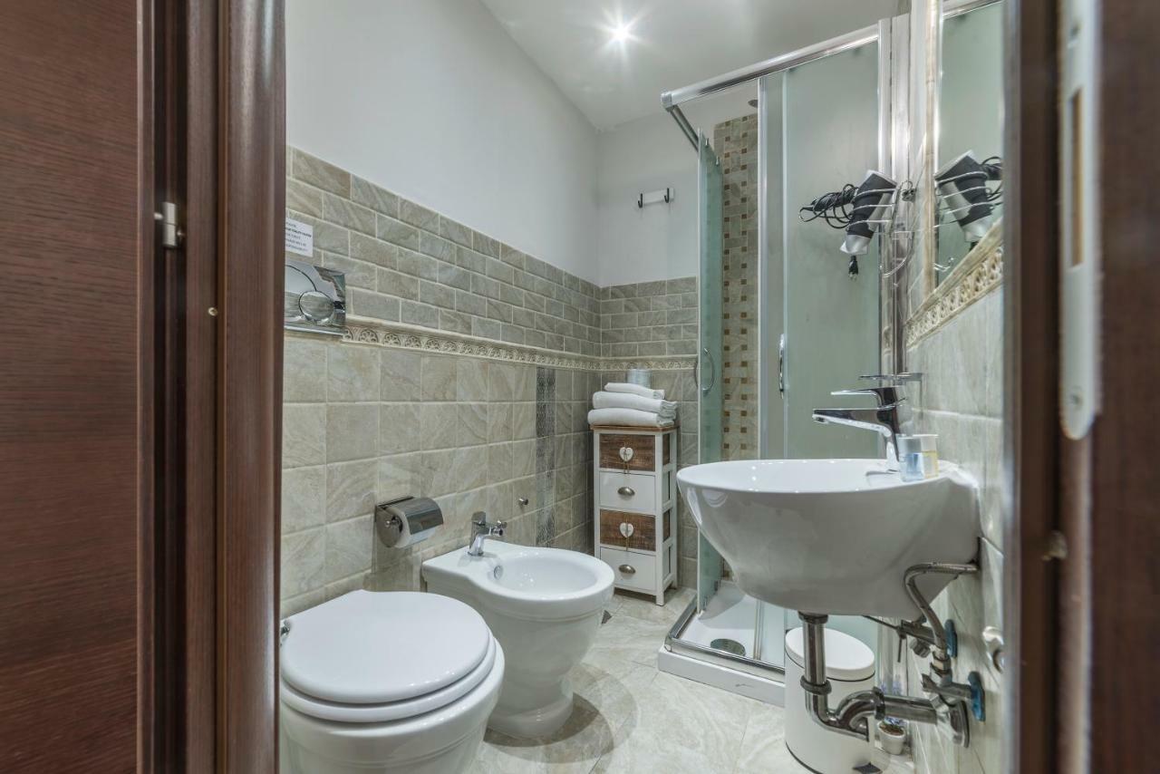 Отель Residenza Sistina Рим Экстерьер фото